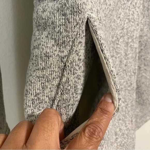 The North Face Jacket Women’s Size XS Gray Crescent Hooded Wrap Sweater Coat - Picture 9 of 17